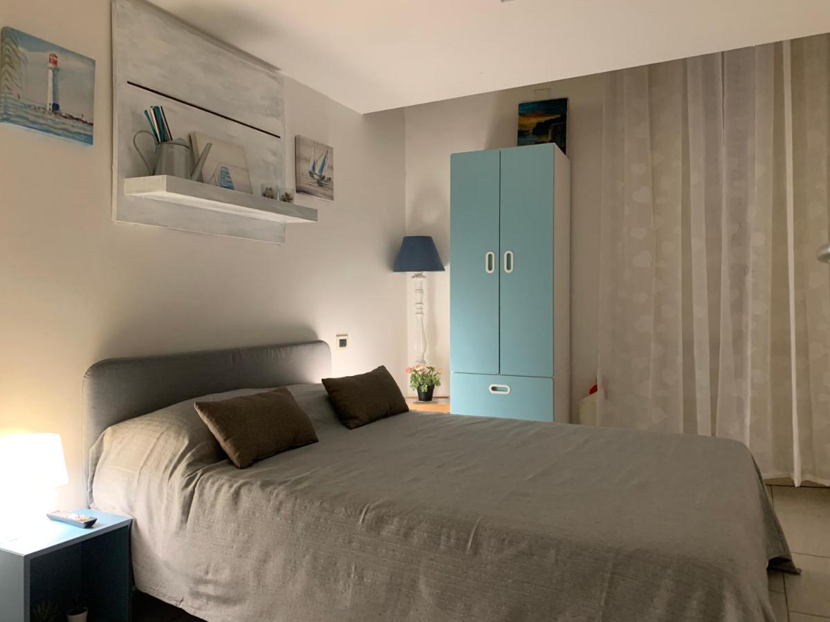 La Casa Di Hoby Apartment Naples Luaran gambar