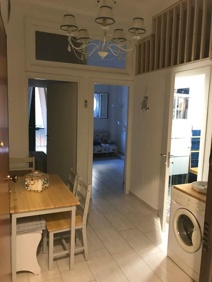 La Casa Di Hoby Apartment Naples Luaran gambar